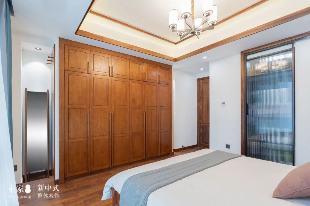 新中式案例 | 160m2復(fù)式居宅,隱形門(mén)設(shè)計(jì),驚艷巧妙!